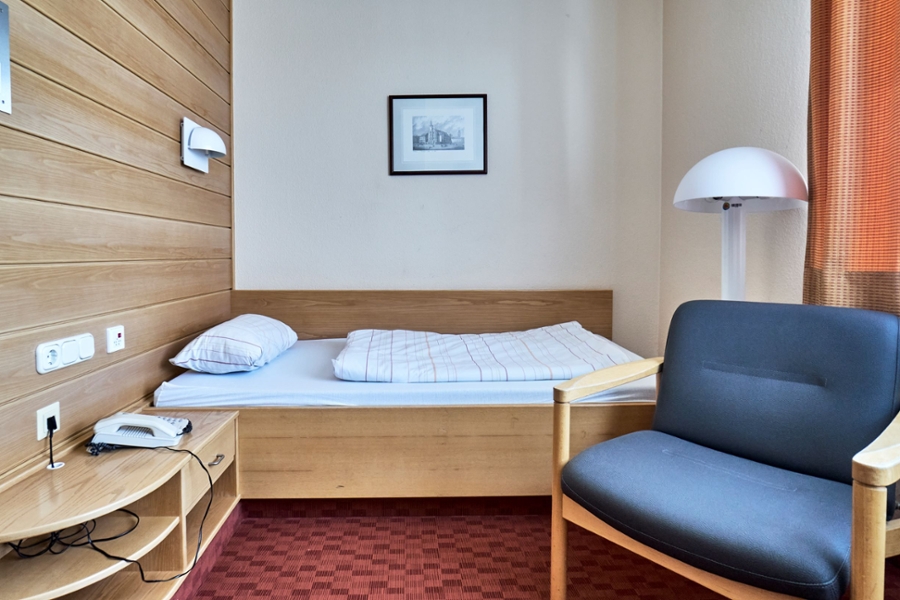 Zimmer mit Bett Zimmer mit Bett